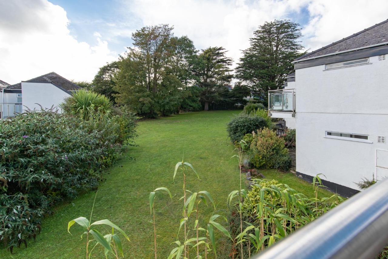 25 Coedrath Park - Sea Views From Balcony, Short Walk To Beach, Parking Saundersfoot Esterno foto
