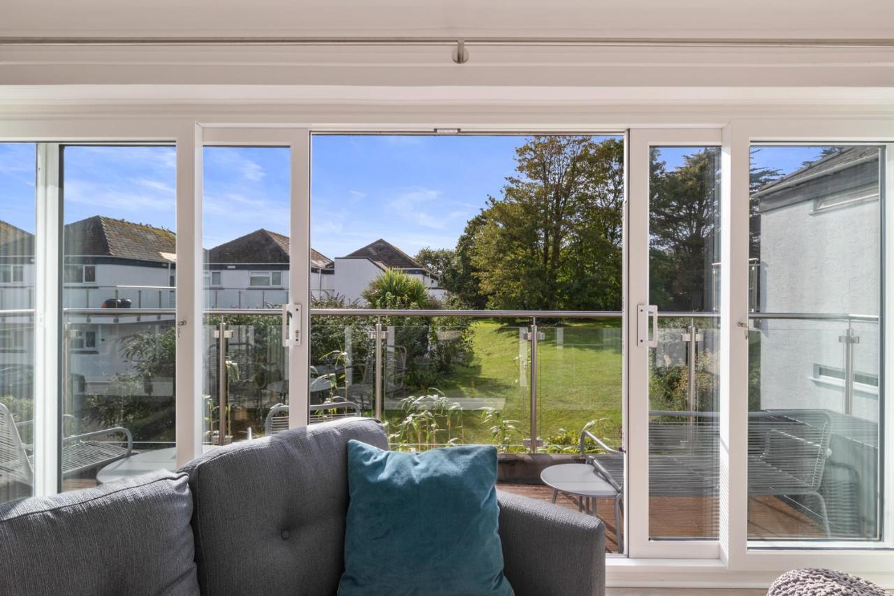 25 Coedrath Park - Sea Views From Balcony, Short Walk To Beach, Parking Saundersfoot Esterno foto